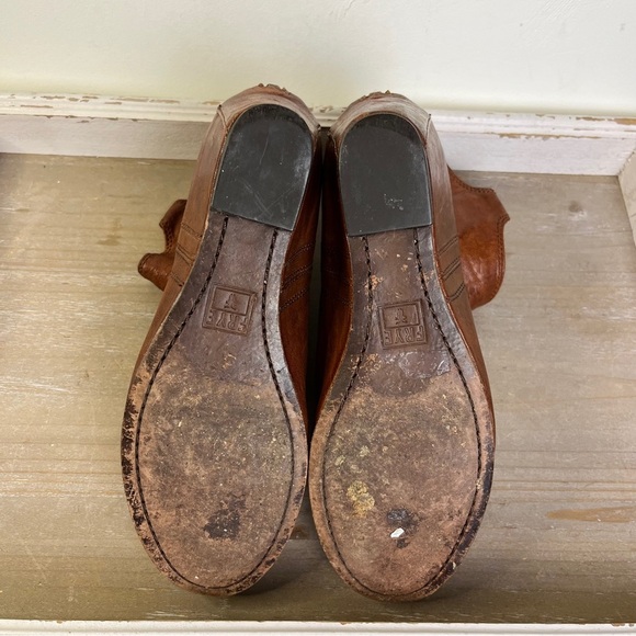 Frye Carson Hidden Wedge 8.5M Cognac Brown Leather Zip Back Western Fall Boots - Picture 4 of 12